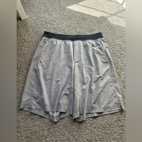 Men's Lululemon Shorts - Picture 1 of 4